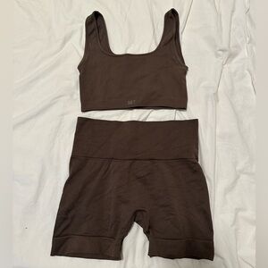 SET Active brown 2 piece set
